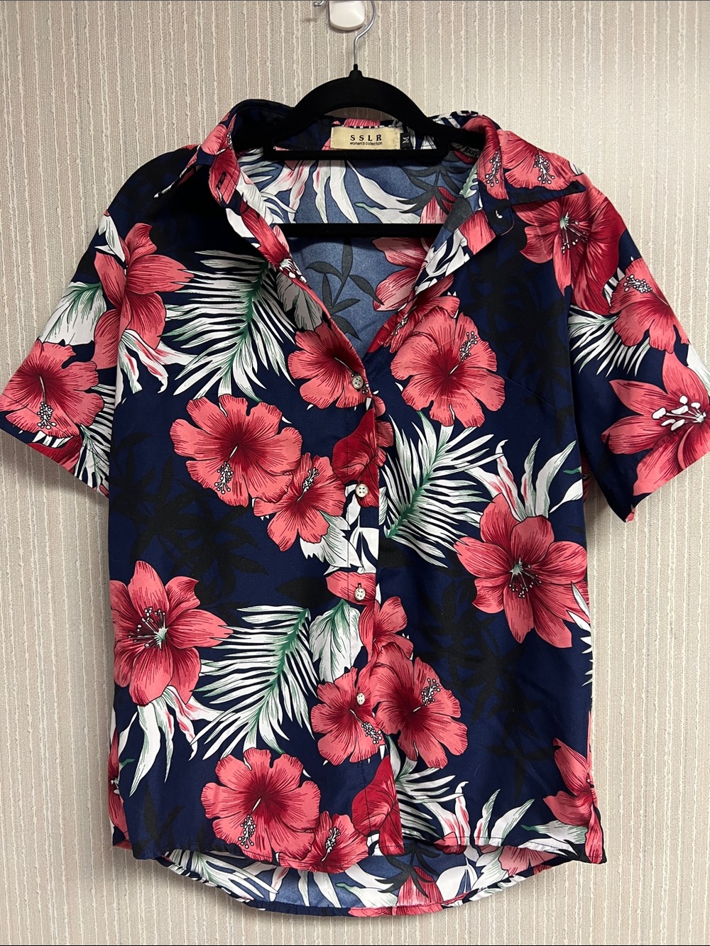 SSLR M Women’s Floral Print button down shirt Hawaiian Adam Sandler school days